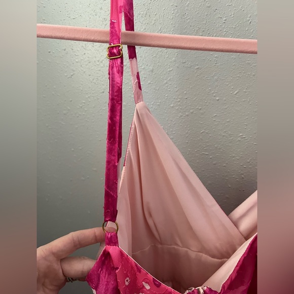 Slate & Willow - Pink Floral Jumpsuit Rent the Runway RTR Size 0 - Picture 16 of 17